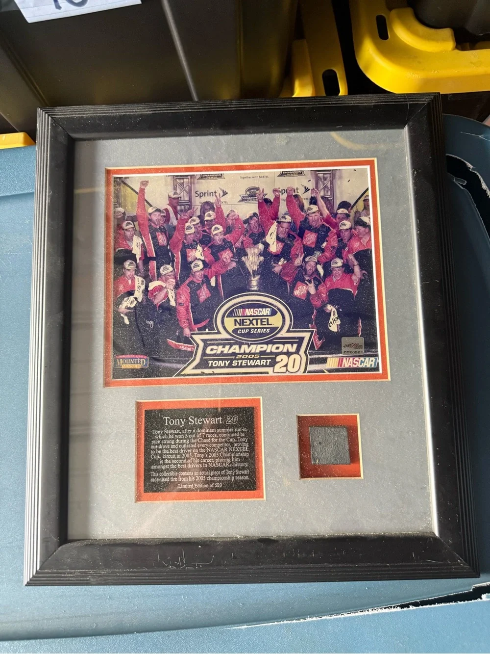 Tony Stewart #20 2005 NASCAR Nextel Cup Champion Framed‎ Race tire display